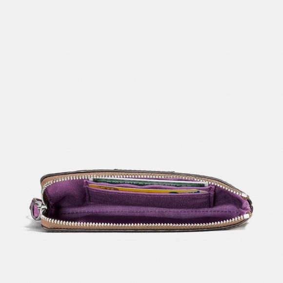 Coach Corner Zip Wristlet In Signature Canvas - Picture 2 of 2